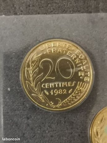 France. Year Set (FDC) 1982 (11 monete) (Sans Prix de Réserve France. Year Set (FDC) 1982 (11 monete) (Sans Prix de Réserve
