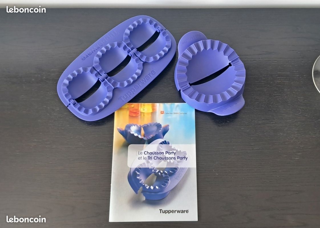 Lot TUPPERWARE Raviole Party - 2 Moules à Chaussons/raviolis + Livret Recettes - Vintage 80/90