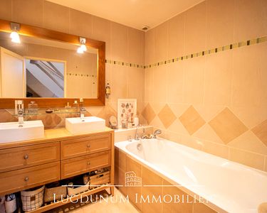 Maison 699 000 € - 202 m²