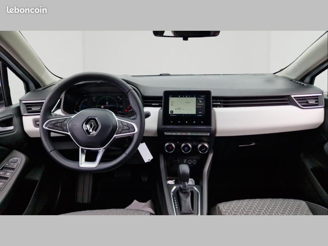 Renault Clio V E-Tech full hybrid 145 Evolution (image 13)