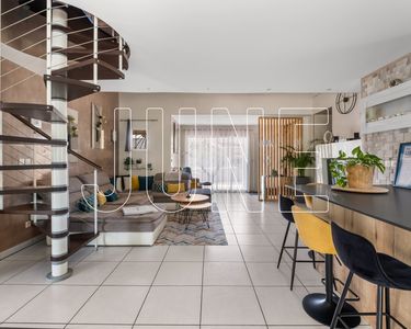 Maison 698 000 € - 192 m²