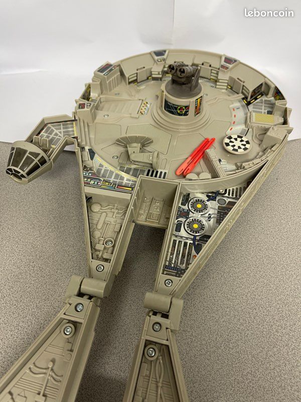 Star Wars Micro Machines Faucon Millenium boîte (image 5)