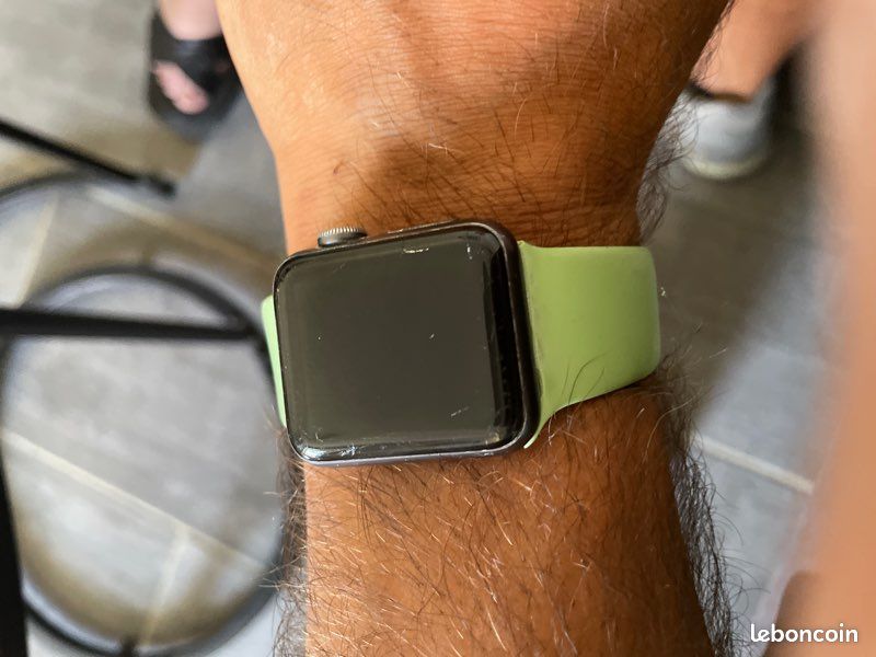 Montre connecter Apple (image 1)