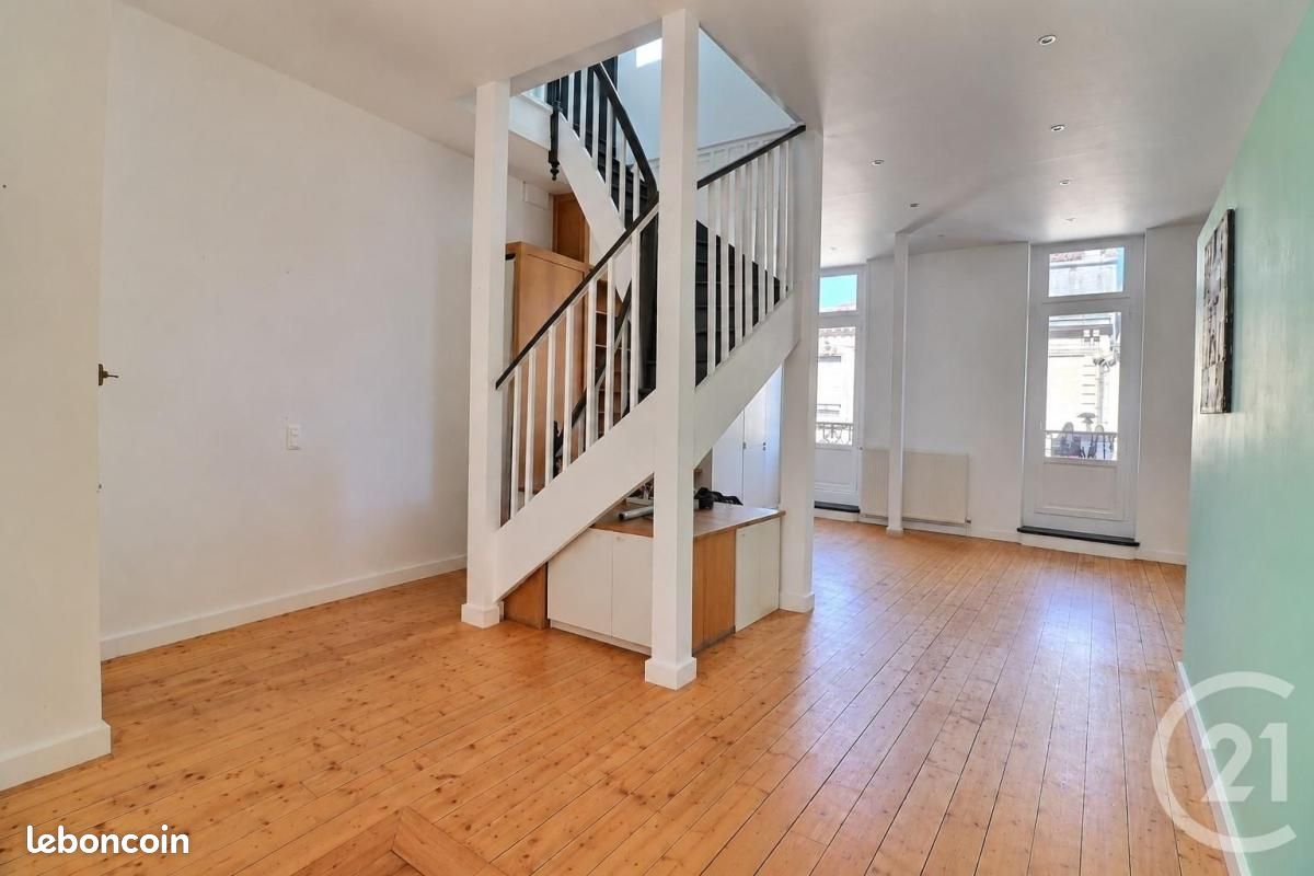 Appartement 4 pièces 88 m² · à Bordeaux · 88 m² · 360 000 €
