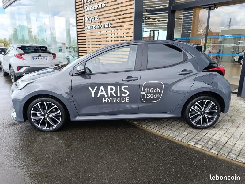 Toyota Yaris 116h Design 5p MY26 (image 2)