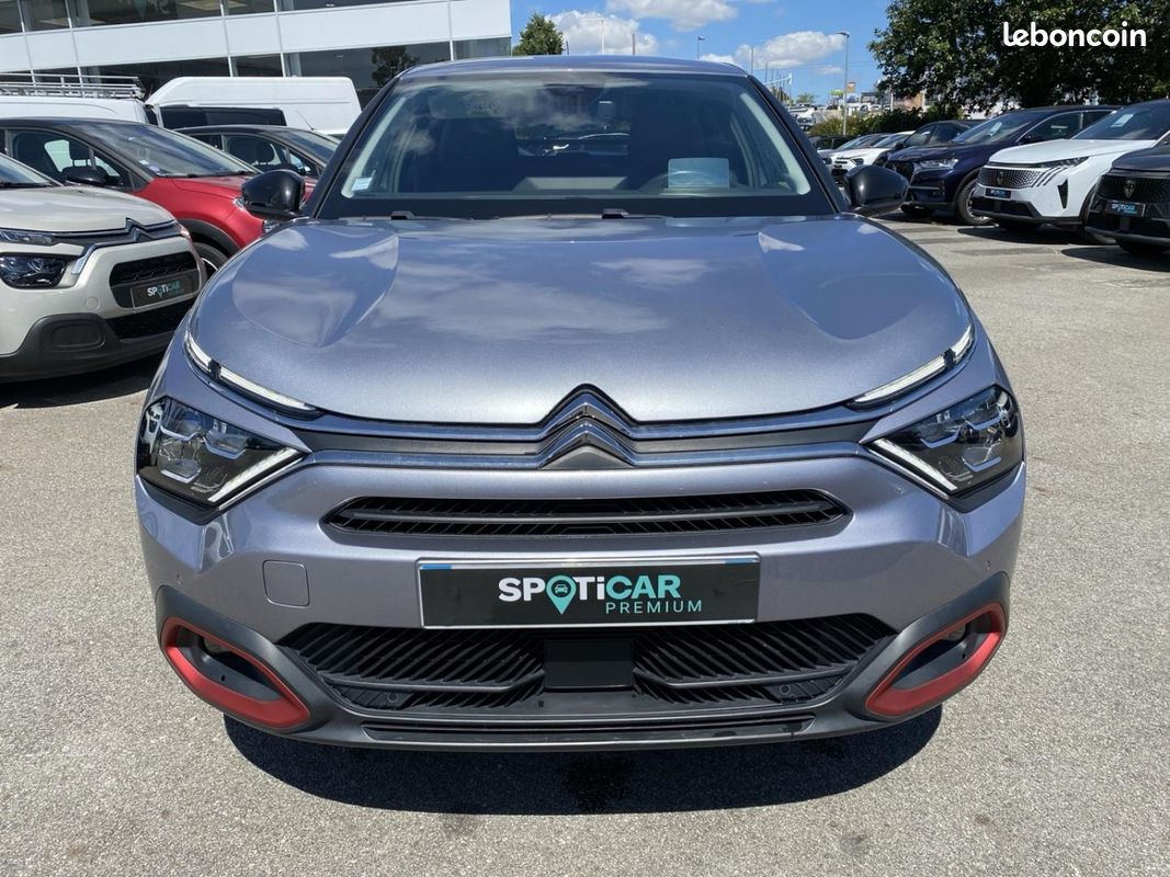 Citroen C4 PureTech 155 Shine EAT8 + attelage (image 3)