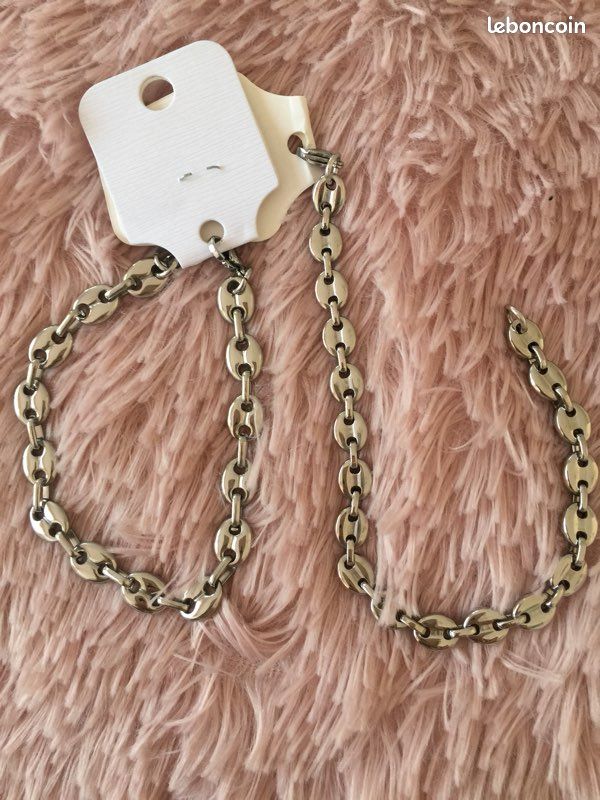 Bracelet (image 1)