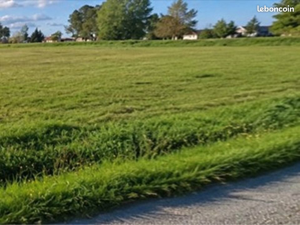 Terrain 453 m² La Lande De Fronsac · à La Lande-de-Fronsac · 85 600 €