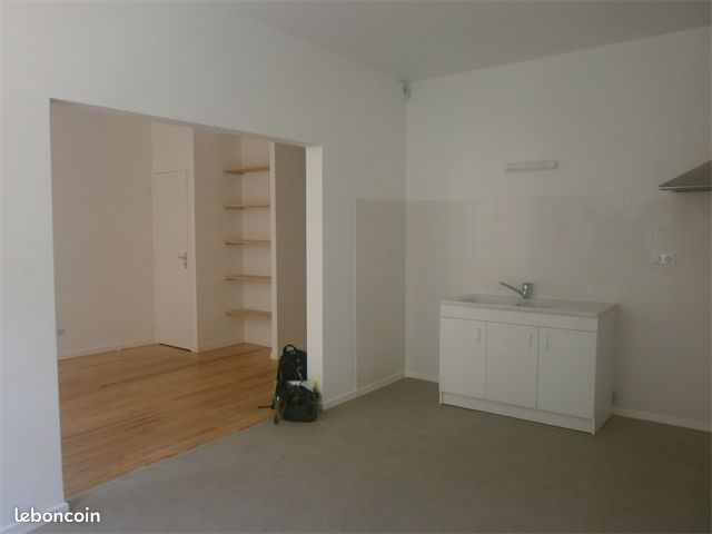Appartement 3 pièces 75 m² · à Saint-Céré · 75 m² · 555 €