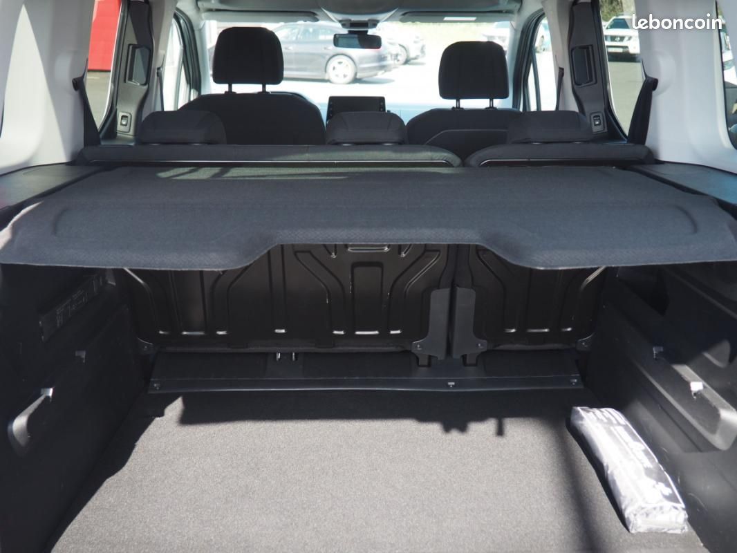 Peugeot Rifter BlueHDi 130 S&S Active (image 33)
