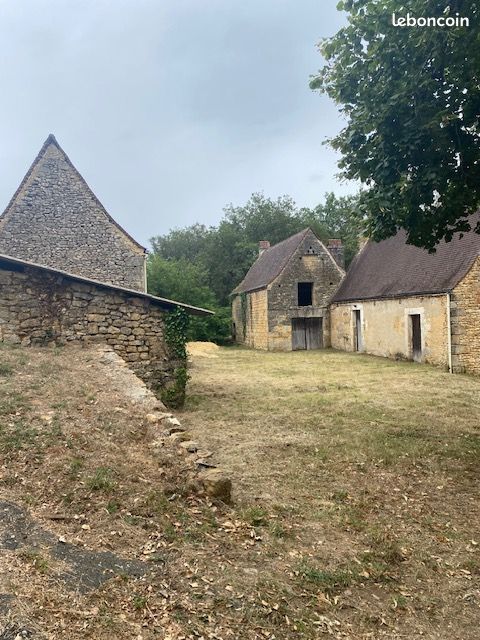 Maison 3 pièces 120 m² · à Vézac · 120 m² · 150 000 €