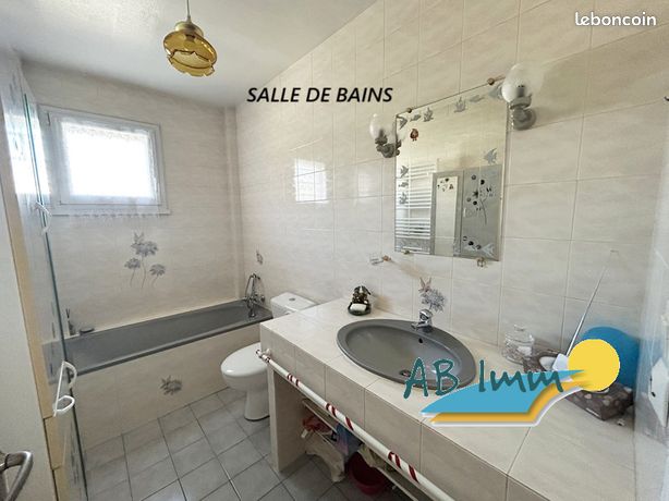 https://img.leboncoin.fr/api/v1/lbcpb1/images/92/76/12/927612b5acfa15b60f5e3e4a87738186fc6b81ed.jpg?rule=ad-image