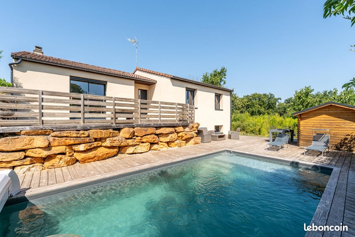 Maison 6 pièces 155 m² · à Chazay-d'Azergues · 155 m² · 520 000 €