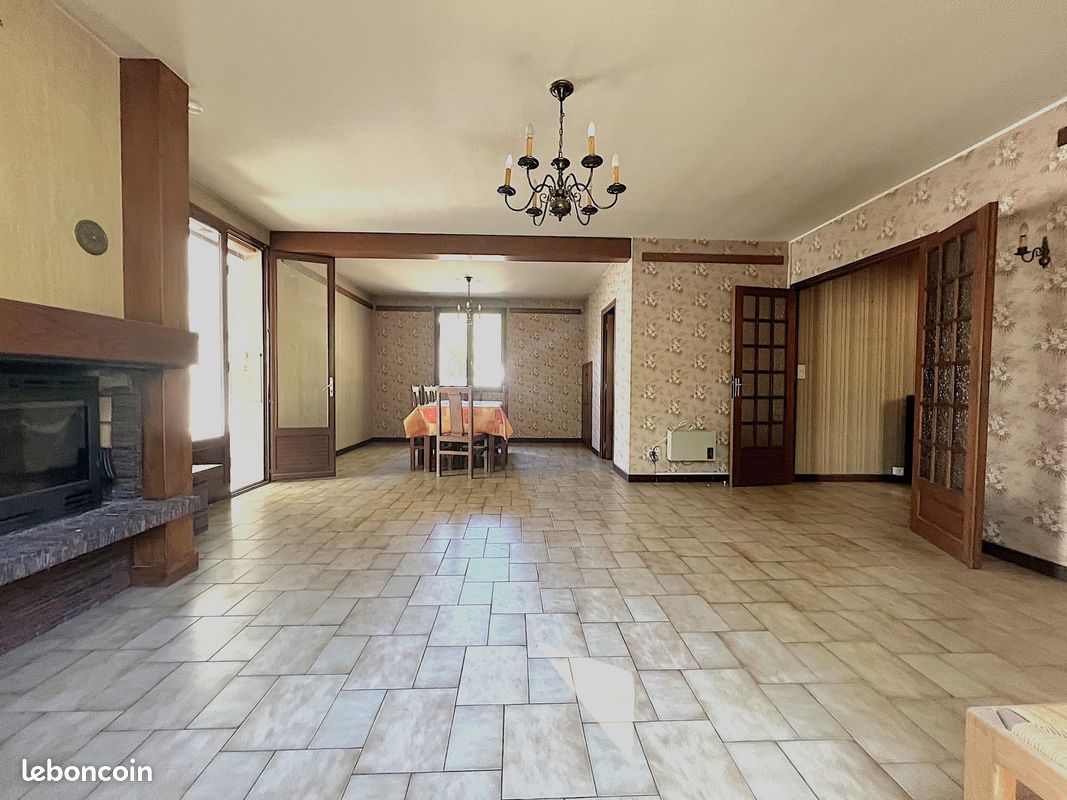 Vente / Virieu-le-Grand / Maison 170m² avec dépendances / 6p / 4ch / Garage double / Terrain 4777m² (image 5)