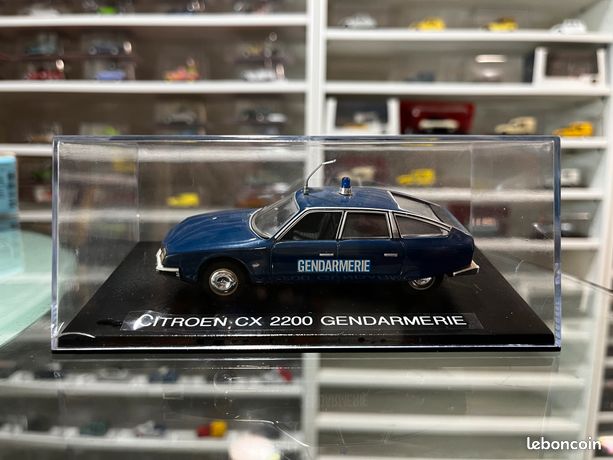 Miniature Citroën CX 2200 Gendarmerie 1977 - Norev échelle 1/43
