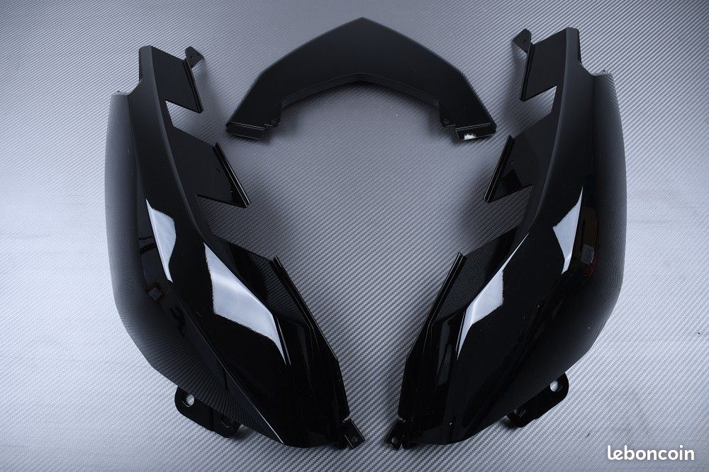 Support Top-Case YAMAHA XMAX 125 / 250 / 300 / 400 2017 - 2022