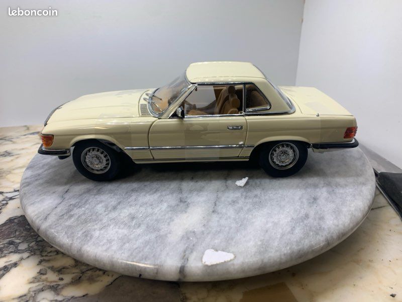 Mercedes 350SL (R107) crème 1977/1983 SUNSTAR 1/18 (image 2)