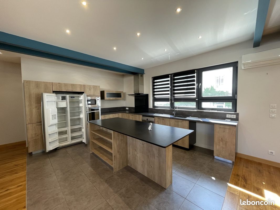 Appartement 4 pièces 148 m² · à Périgueux · 148 m² · 259 000 €