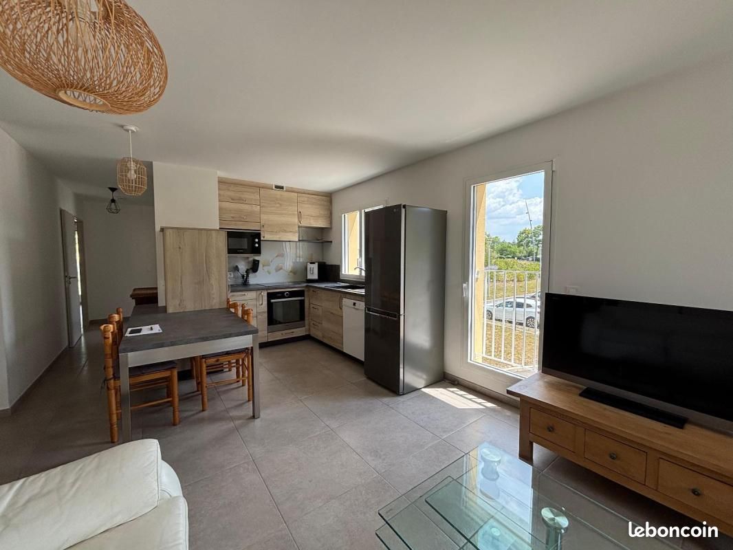 Appartement 3 pièces 68 m² · à Die · 68 m² · 830 €