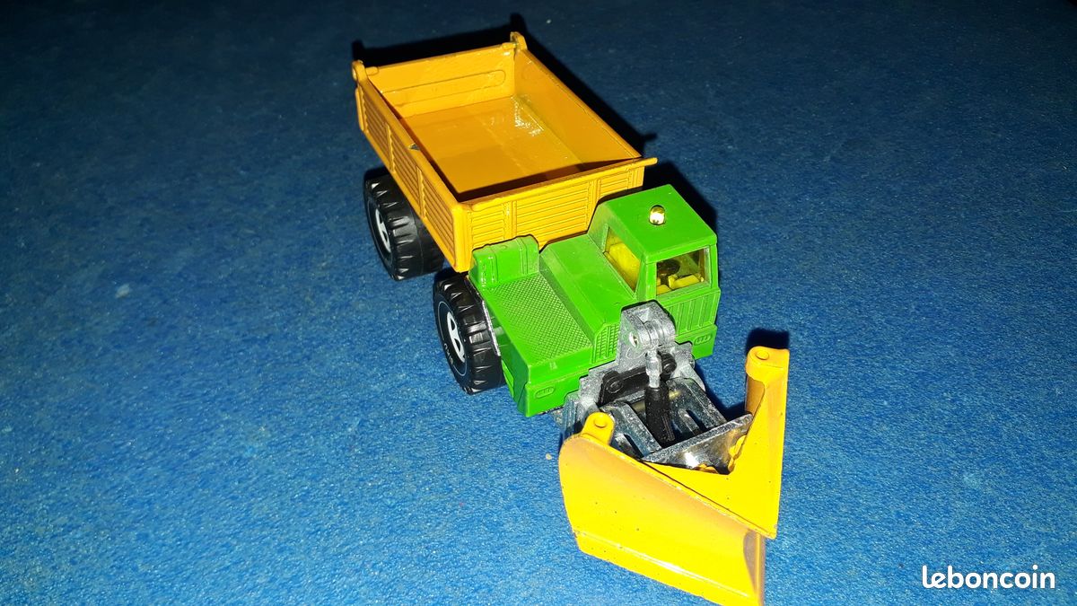 Miniature Siku 2212 – FAUN Chasse-neige Vert/orange, 1:60, 1e Série