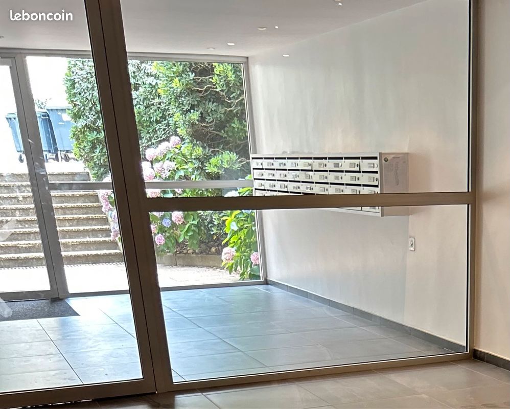 Location vue océan meublée étudiant de septembre à juin Biarritz - Biarritz 64200 (image principale 9)