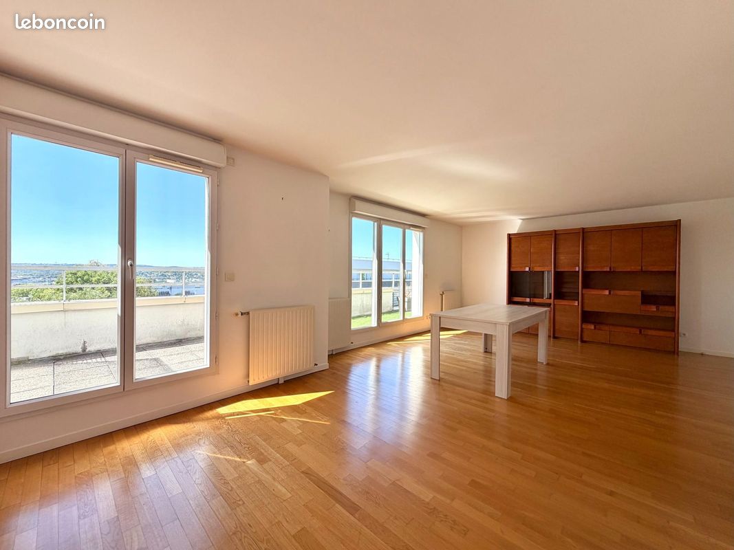 Appartement 5 pièces 99 m² · à Fresnes · 99 m² · 329 000 €