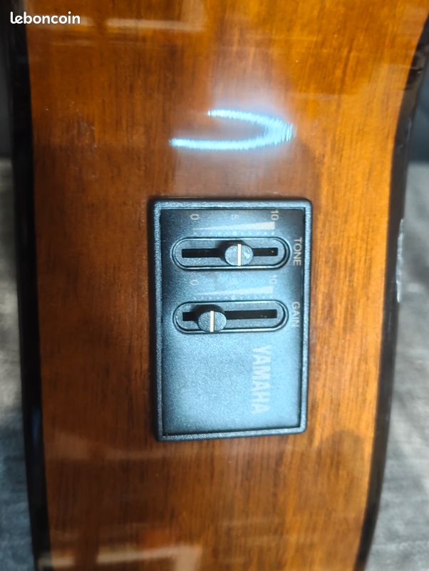 Guitare Yamaha CX40 classique Etude Electroacoustique (image 8)