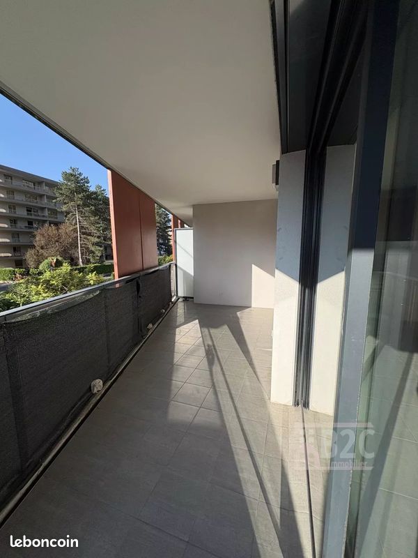 Appartement 3 pièces 68 m² · à Corenc · 68 m² · 861 €