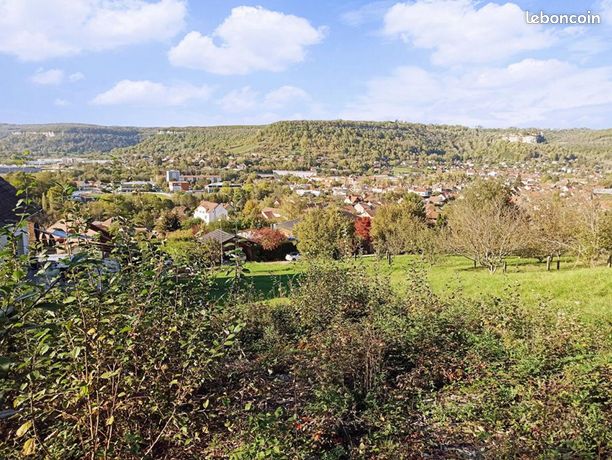 Terrain 1 035 m² Ornans