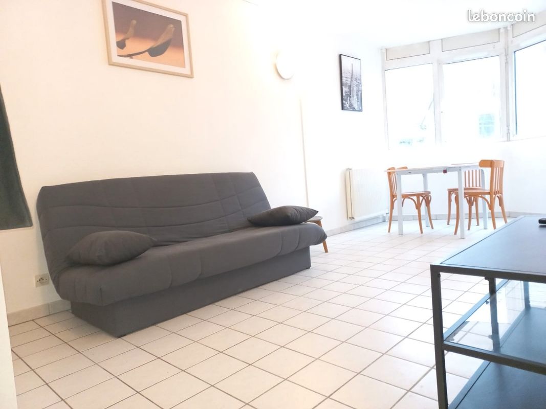 Appartement 1 pièce 25 m² · à Roissy-en-Brie · 25 m² · 150 000 €