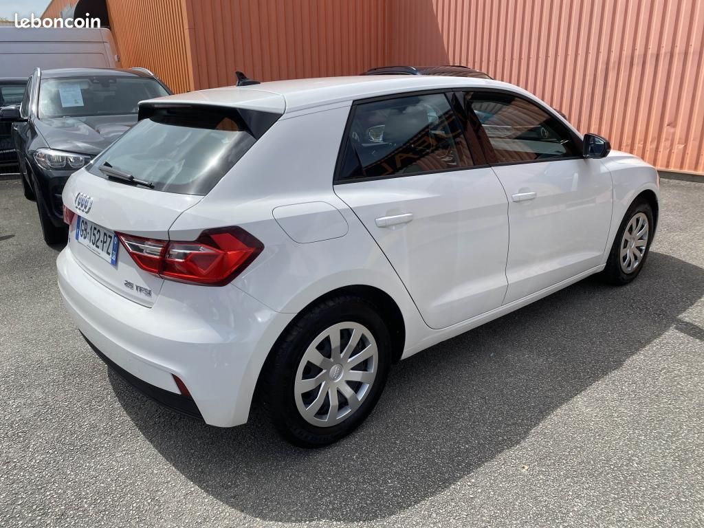 AUDI A1 II Sportback 25 TFSI 95 ch BVM5 (image 2)