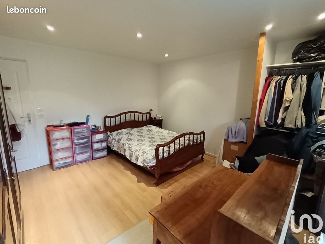 Ferme 10 pièces 285 m² - Monts-sur-Guesnes 86420 (image principale 12)