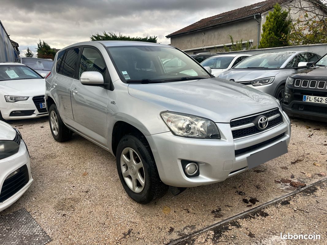 Toyota rav4 2.2 d-4d 150cv life 4wd bva (image 2)