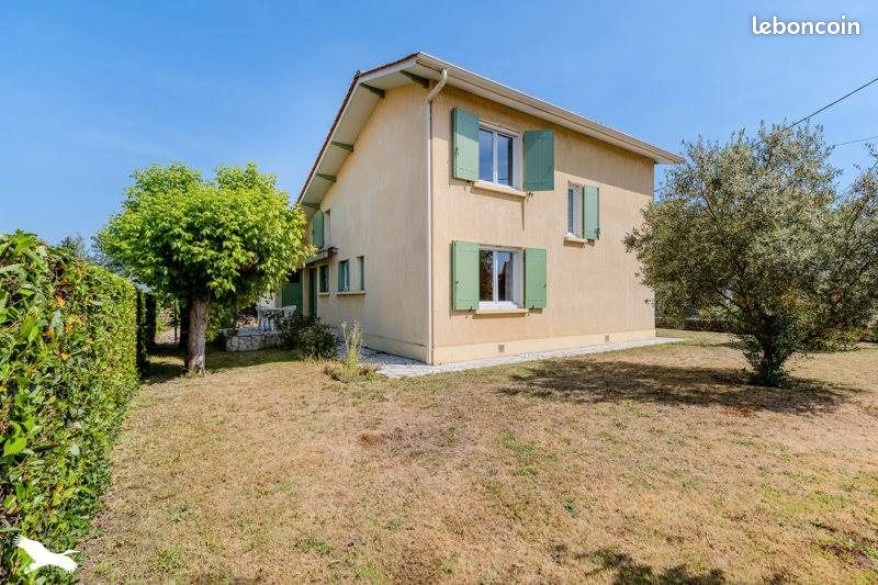 Maison 6 pièces 90 m² · à Coutras · 90 m² · 187 000 €