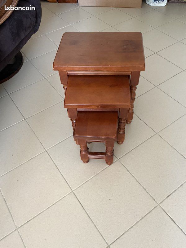 3 tables gigognes (image 1)