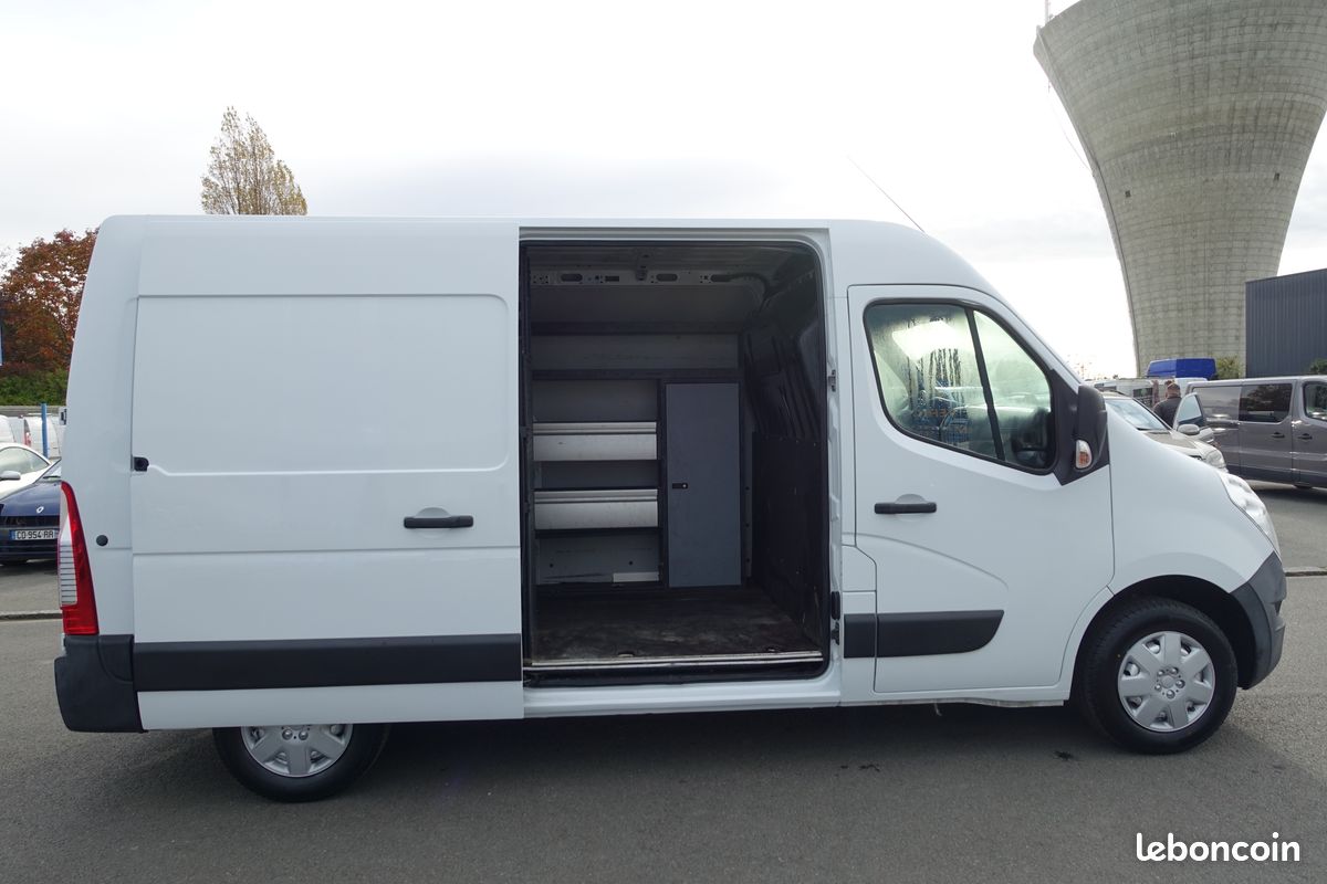 13325 ht renault master l2h2 grand confort 2.3 dci 130ch - 129305 km (image 4)