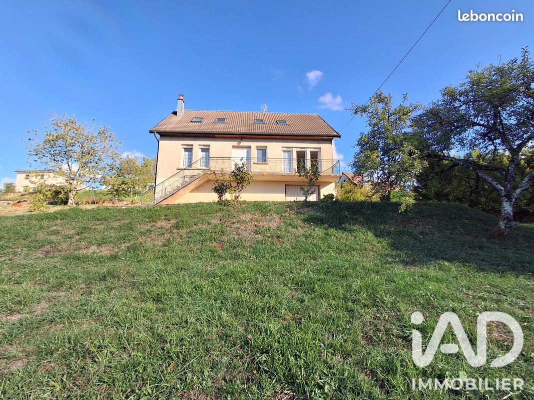 Maison 7 pièces 150 m² · à Abbans-Dessus · 150 m² · 240 000 €