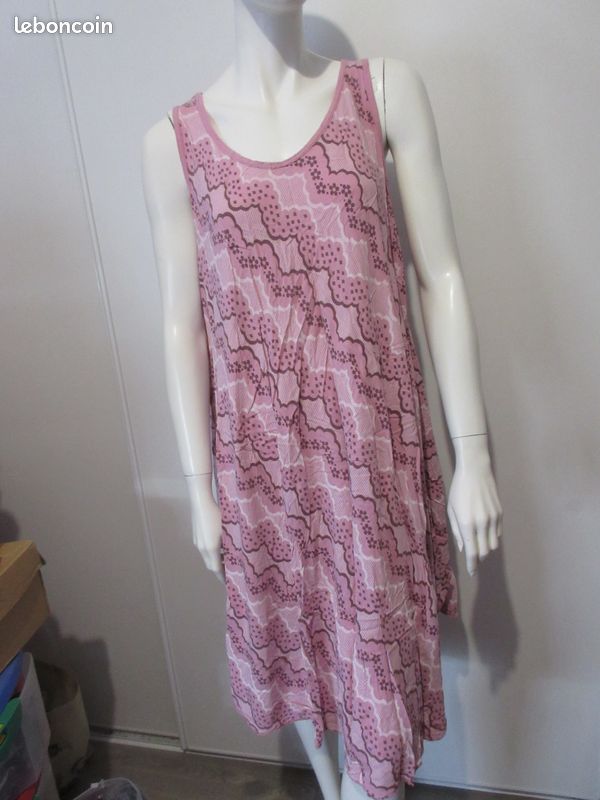 Robe longue ample taille 40/42 (image 1)