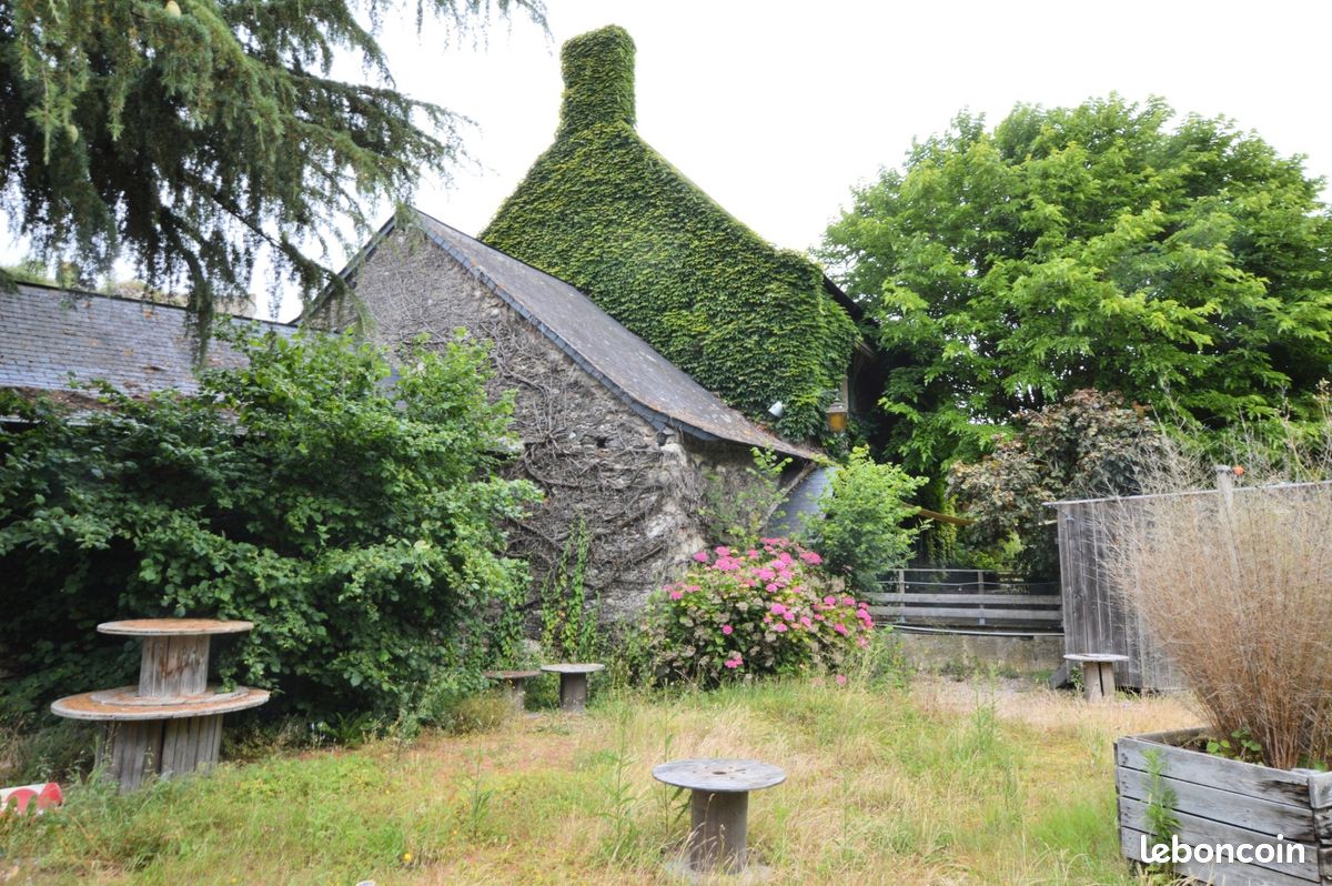 Maison 8 pièces 283 m² · à Champtocé-sur-Loire · 283 m² · 316 000 €
