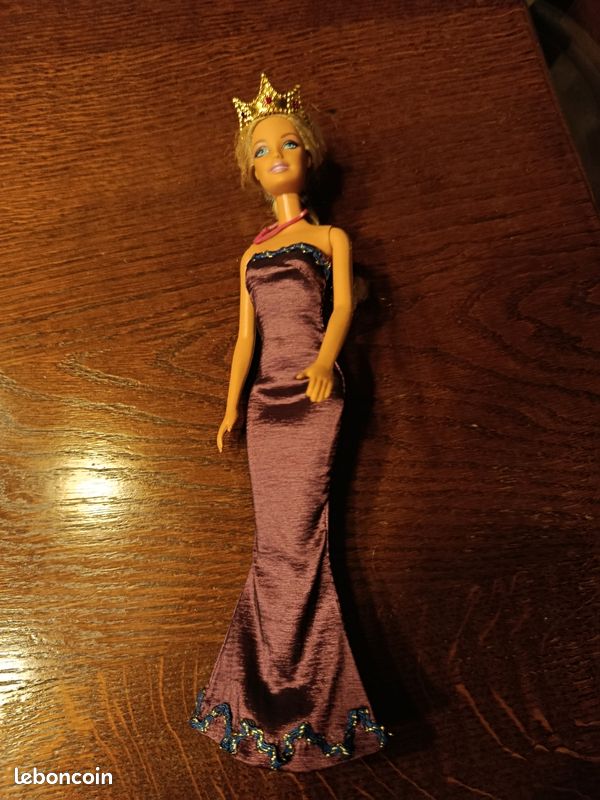 Poupée barbie robe fourreau (image 3)