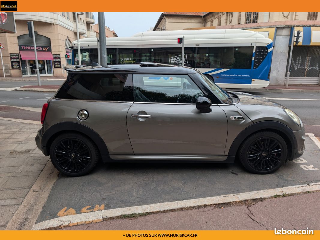 MINI HATCH 3 PORTES F56 Cooper S 192 ch BVA6 Finition John Cooper Works (image 4)
