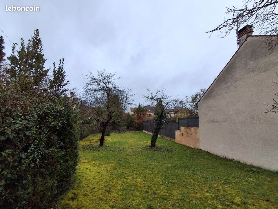 Terrain 607 m² Saint Ouen L Aumone · à Saint-Ouen-l'Aumône · 211 800 €