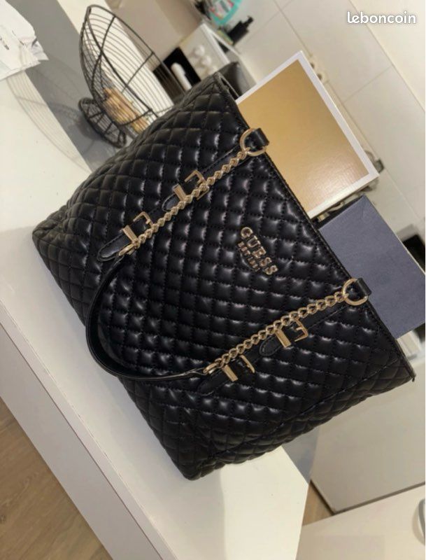 Lot Sac à Main + Portefeuille GUESS Cuir Noir Femme - Occasion