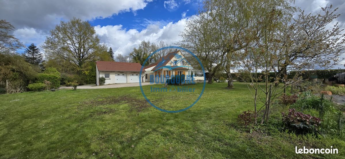 Maison 6 pièces 150 m² · à L'Abergement-Sainte-Colombe · 150 m² · 285 000 €