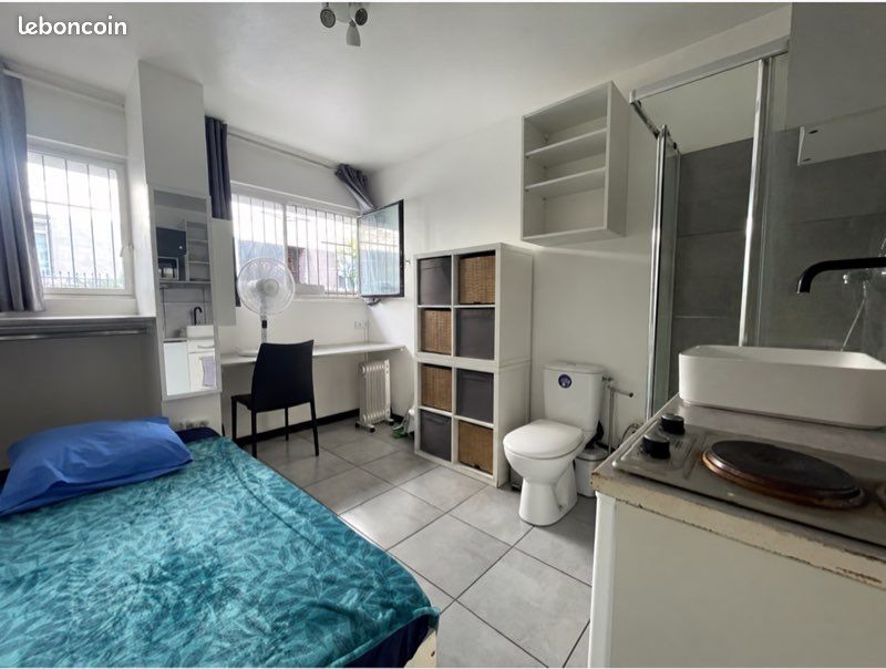 Appartement 1 pièce 9 m² · à Marseille · 8,6 m² · 650 €/mois