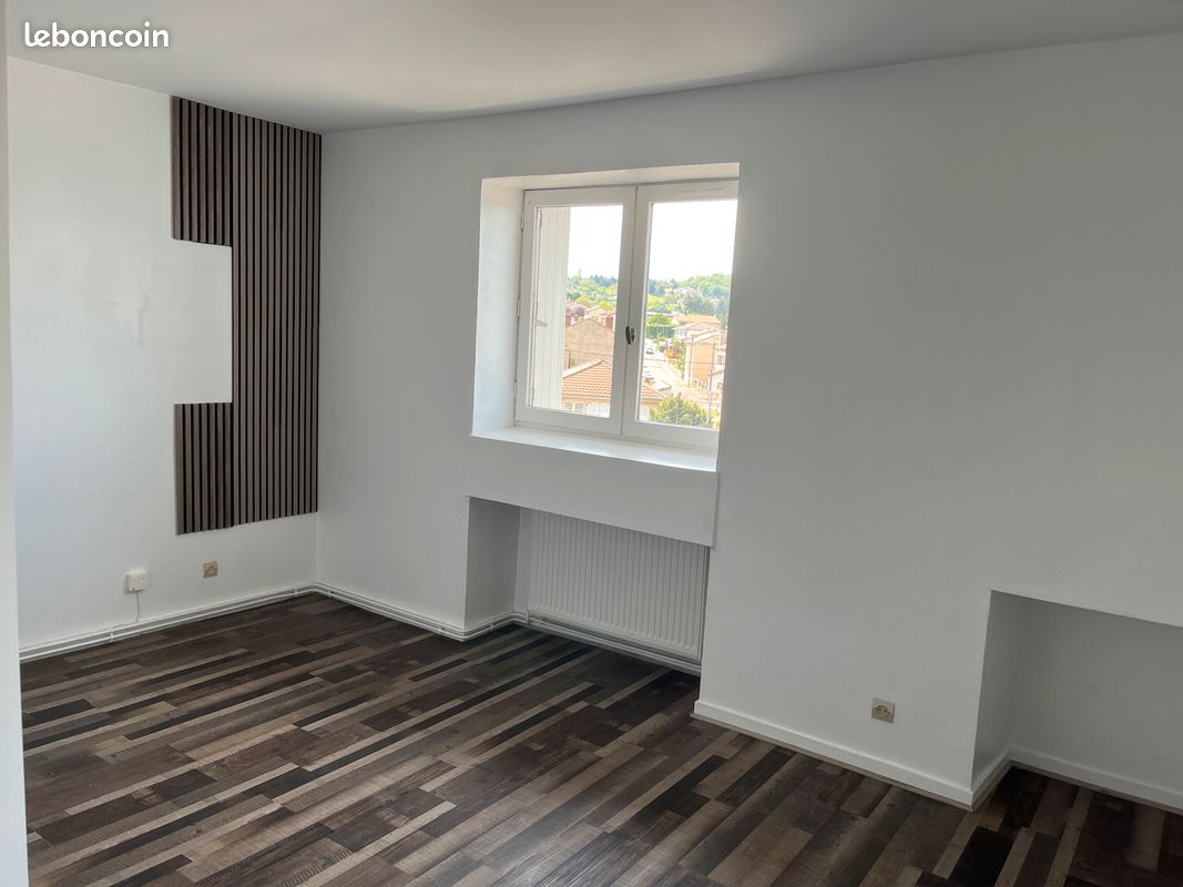 Appartement 3 pièces 60 m² · à Saint-Étienne · 60 m² · 620 €