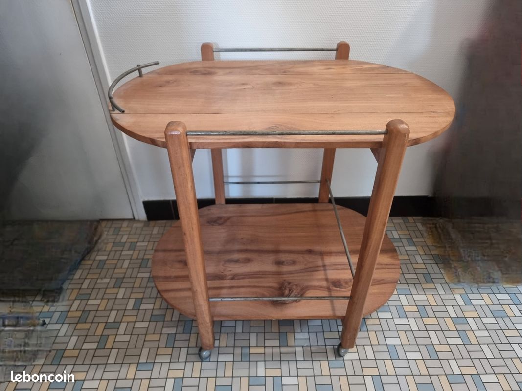 Desserte roulante scandinave vintage , bois noyer massif , bar roulant chariot 1950 (image 1)