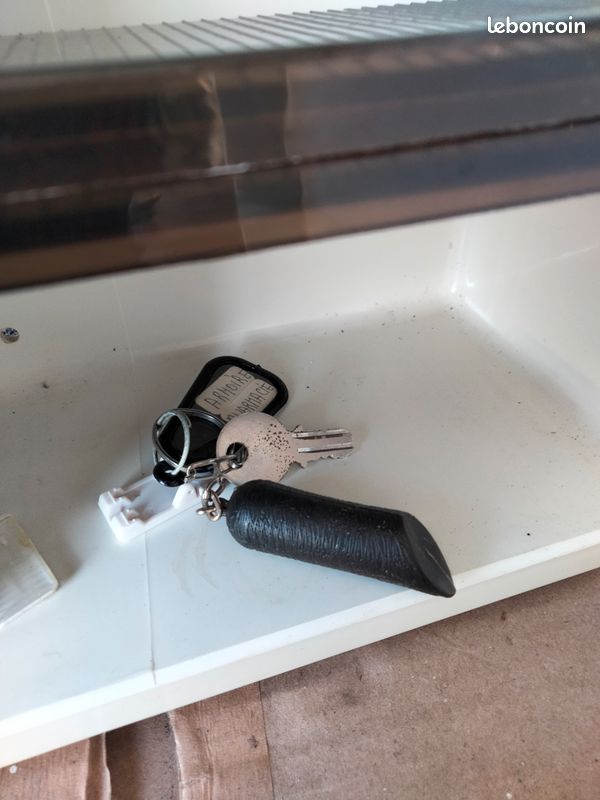 Armoire pharmacie (image 5)