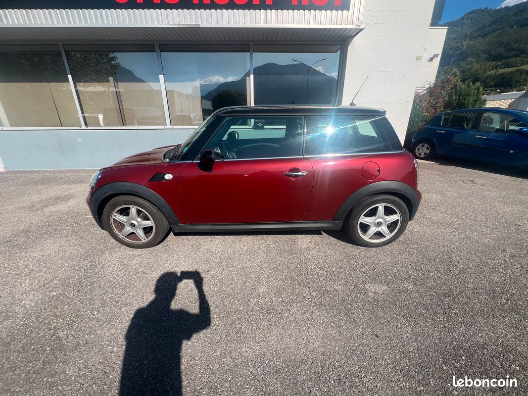 Mini Cooper 1.6 120 ch – 2009 – 133 000 km – Dépôt-Vente – Carnet d'entretien – Garantie 12 mois possible (image 9)