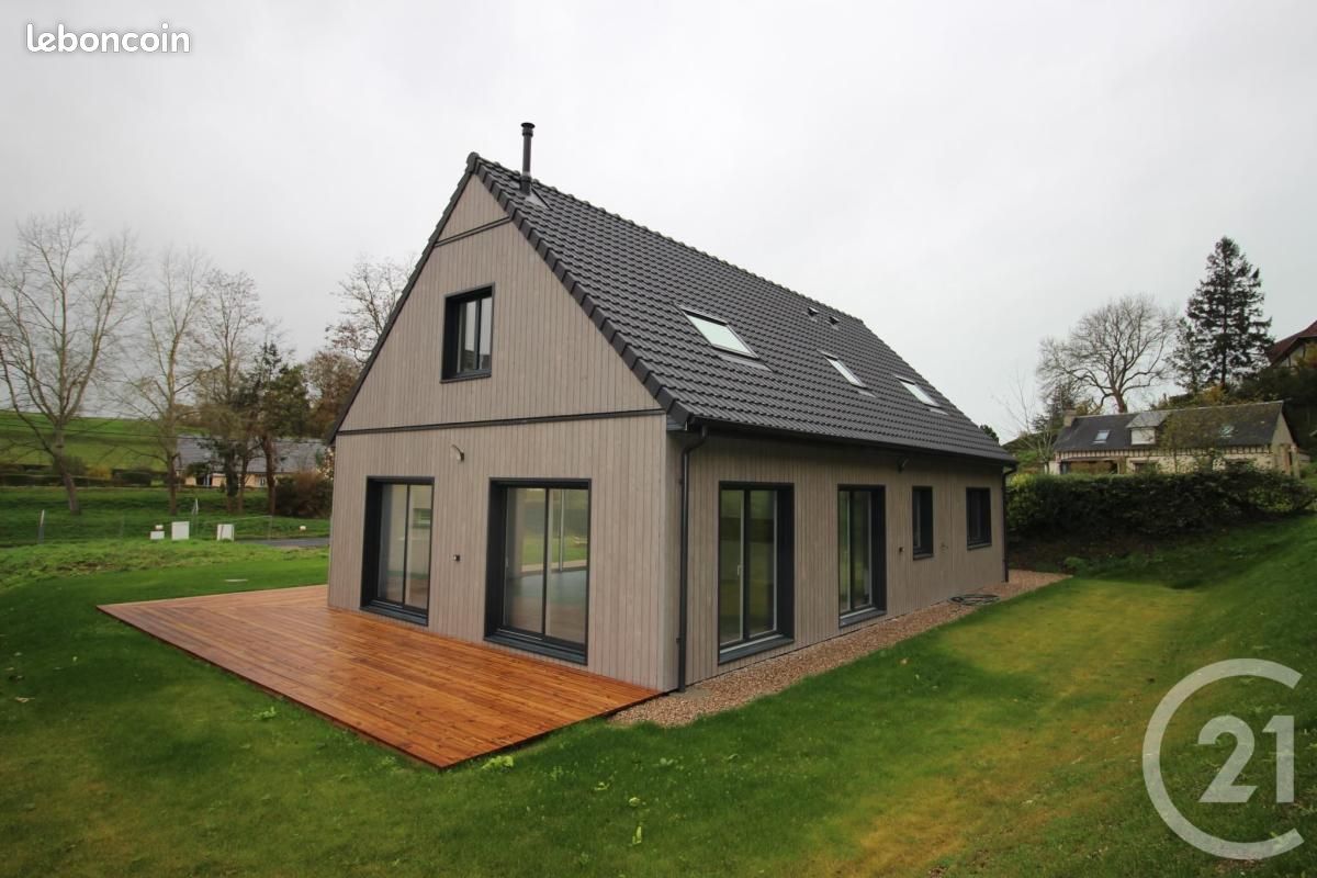 Maison 5 pièces 135 m² · à Saint-Valery-en-Caux · 135 m² · 1 270 €/mois